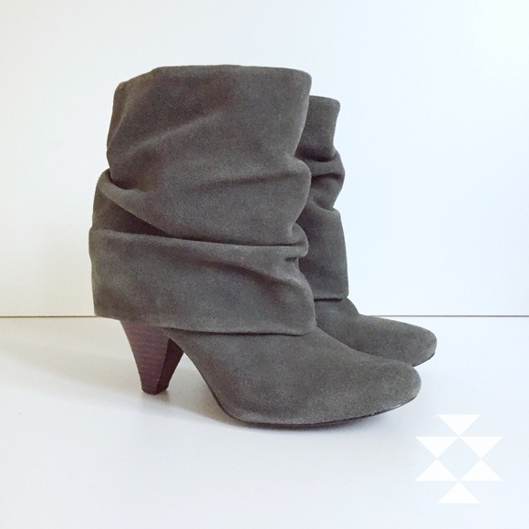 Steve Madden Shoes - Loden Green Leather Pull On Ankle Boots